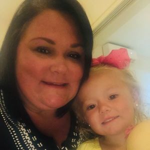 Meet your Posher, Carri